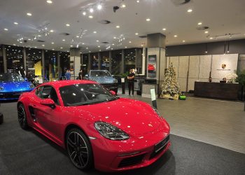 không gian trưng bày Porsche