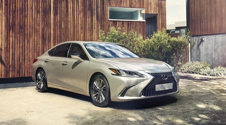 Lexus es 250 2018