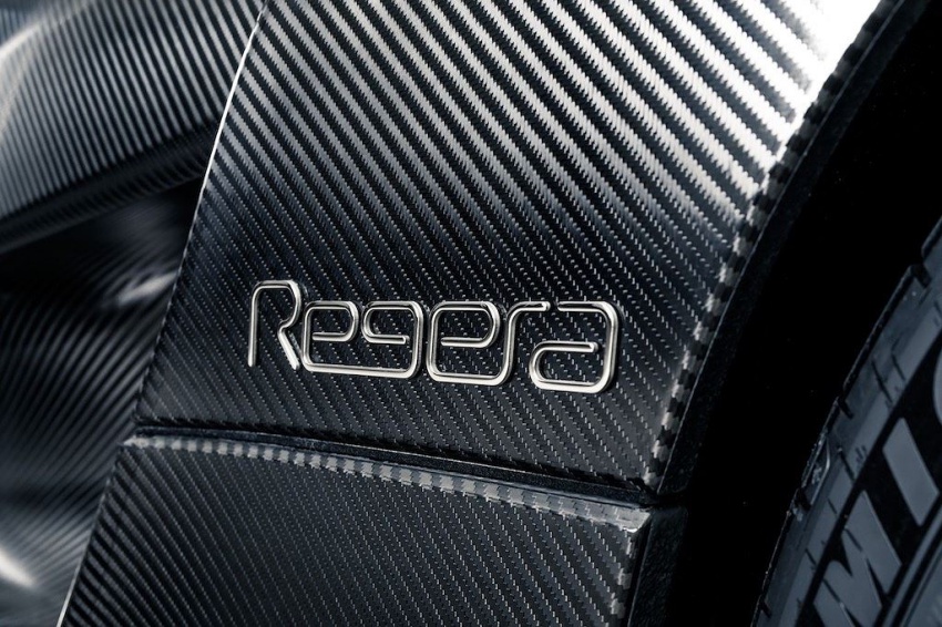 Hypercar Koenigsegg Regera carbon