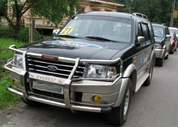 Gắn thêm cản bảo vệ cho xe ôtô có bị phạt tiền không?