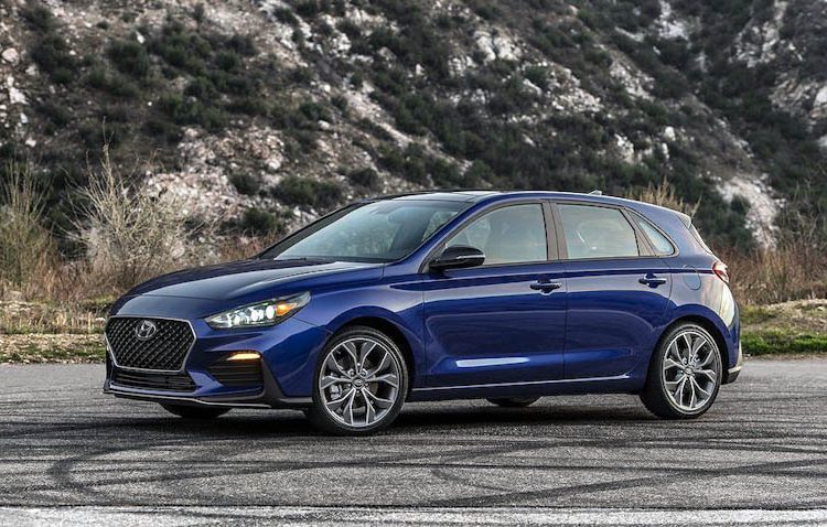 Hyundai Elantra GT N Line 1