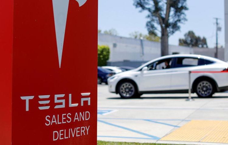 Tesla công bố doanh số, khẳng định vị thế, dần chiếm lĩnh thị trường Mỹ trong năm qua