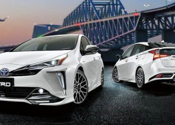 Toyota Prius 2019 3