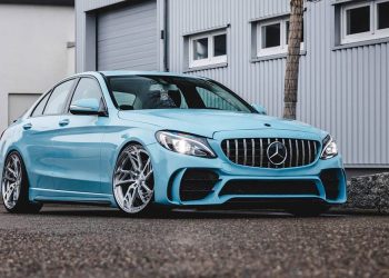 Mercedes-Benz C-Class chào xuân ấn tượng với bộ bodykit từ SR66 Design