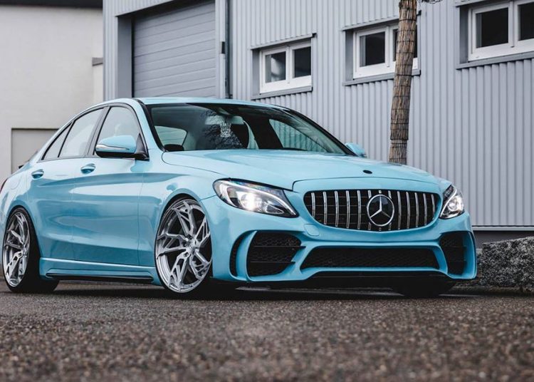 Mercedes-Benz C-Class chào xuân ấn tượng với bộ bodykit từ SR66 Design