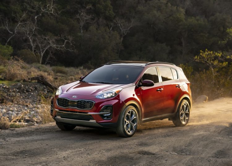 Kia Sportage ra mắt phiên bản mới, cạnh tranh trực tiếp với Mazda CX-5