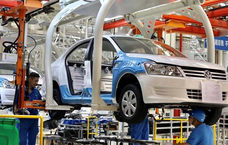 Doanh số ôtô Trung Quốc sụt giảm 7 tháng liên tiếp, các hãng xe lớn gồng mình hứng chịu