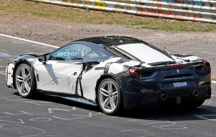 Ferrari xác nhận: Chuẩn bị tung siêu xe V8 Hybrid động cơ đặt giữa