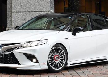 Toyota Camry 2019