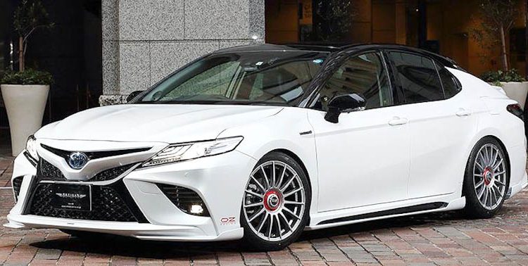 Toyota Camry 2019