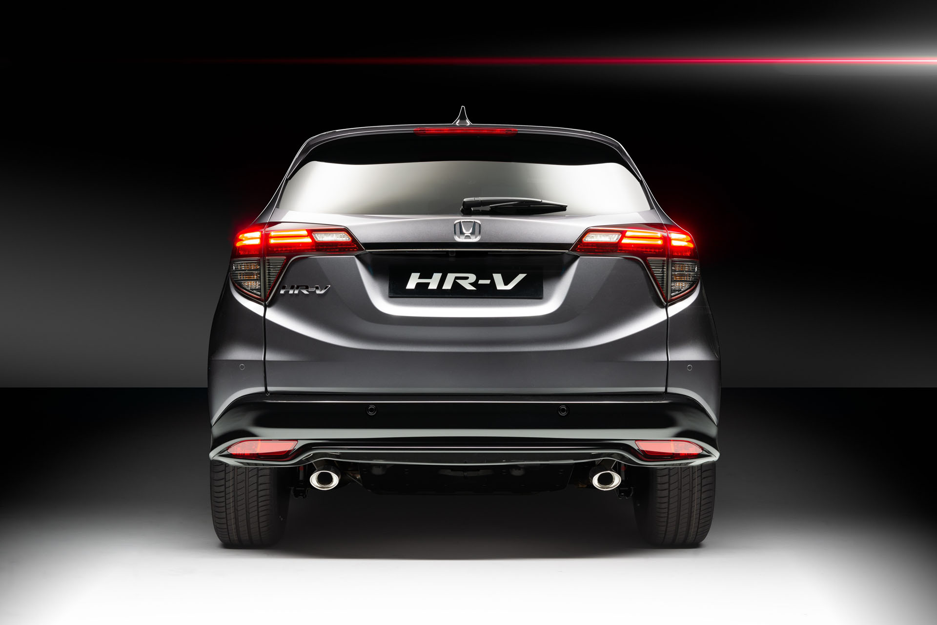 Honda HR-V Sport ra mắt tại Anh, giá bán cao hơn CR-V - 3