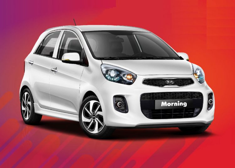 Kia Morning tặng quà trang sức cho khách hàng phái đẹp nhân dịp 8-3