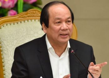 Bộ trưởng Mai Tiến Dũng: Mất bằng lái xe thi lại là chuyện “rất buồn cười”