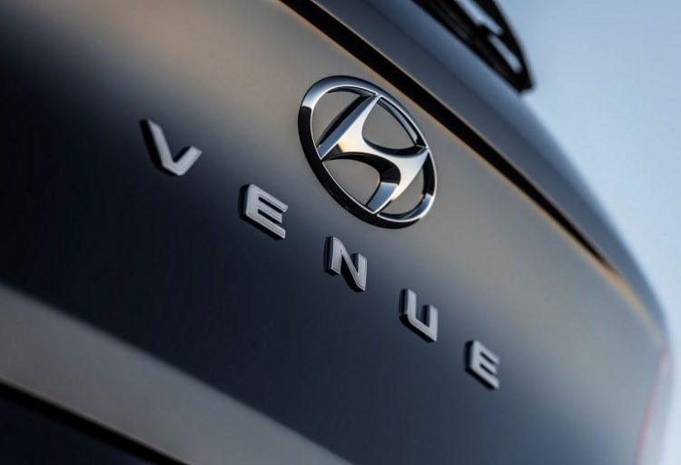 Mẫu xe thể thao đa dụng Hyundai Venue sắp ra mắt tại Triển lãm Ôtô New York sắp tới - 01