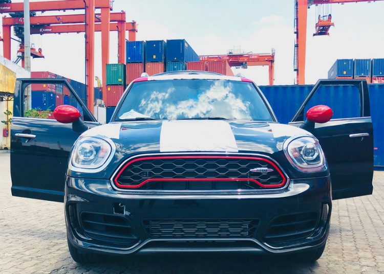 MINI John Cooper Works cập cảng Việt Nam chuẩn bị ra mắt cuối tháng 4