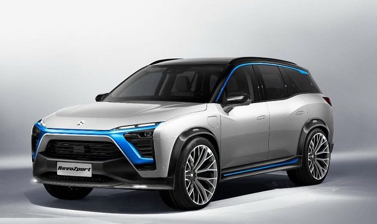 RevoZport “biến hóa” xe SUV điện NIO ES8 giống phiên bản của BMW