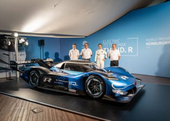 Hypercar điện Volkswagen ID.R lại tham vọng phá kỷ lục vòng đua "Địa ngục Xanh" - 2