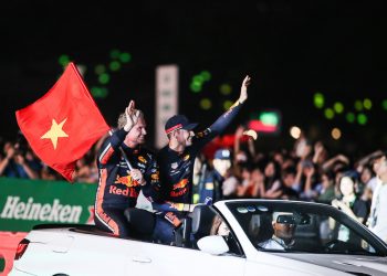 khởi Động Formula 1 Vietnam Grand Prix - 38