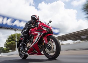 Bộ ba mô tô Honda phân khối lớn: CBR500R, CBR650R và CB500X - 01