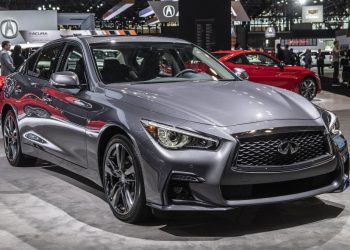 Infiniti ra mắt Q50 Signature Edition - 01