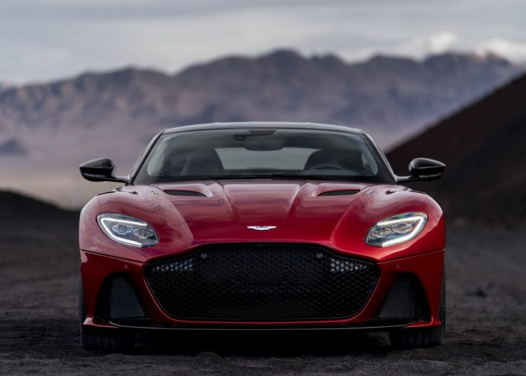 Photo | Cận cảnh Aston Martin DBS Superleggera nhận đặt hàng tại Việt Nam