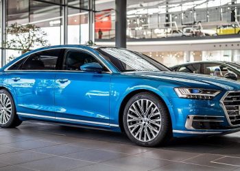 Phiên bản 50 TDI đang được trưng bày tại showroom của Audi ở Neckarsulm