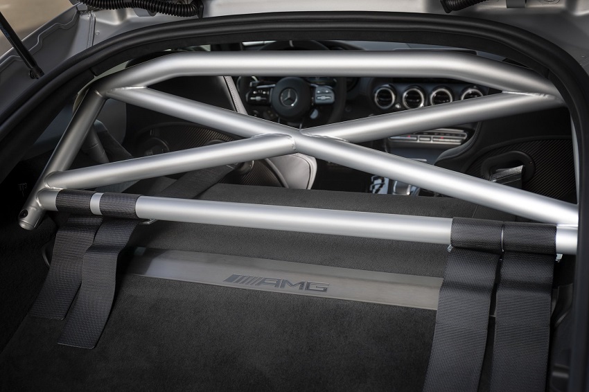 mẫu xe Mercedes AMG GT R Pro 2020