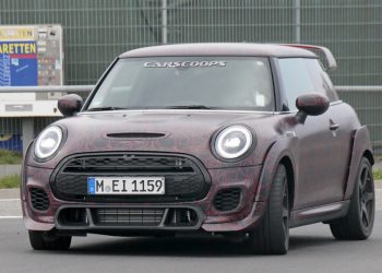Mini John Cooper Works GP 2020 mới với công suất 300 mã lực sắp trình làng