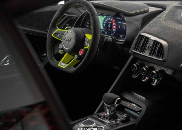 Nội thất Audi R8 V10 “ngầu” hơn sau khi Neidfaktor độ lại