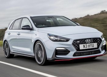 Hatchback i30 của Hyundai vượt mức doanh số 1 triệu xe ở châu Âu - 00