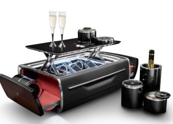 Rolls-Royce ra mắt bộ phụ kiện cao cấp Rương sâm-panh 4
