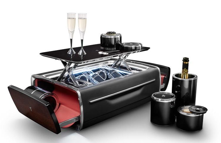 Rolls-Royce ra mắt bộ phụ kiện cao cấp Rương sâm-panh 4