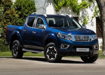 Nissan Navara 2020 phiên bản động cơ 2.3 mới sắp về Việt Nam - 6