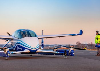 Boeing hợp tác cùng hãng taxi bay startup Kitty Hawk