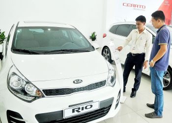 Bảng giá tính phí trước bạ ô tô mới, nhiều ô tô giảm giá mạnh