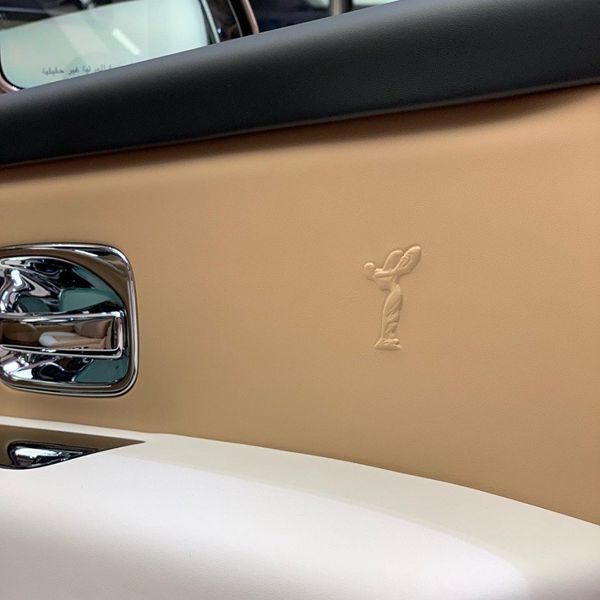 Petra Gold Rolls-Royce Cullinan sang trọng với thiết kế nội thất kiểu Moccasin - 11