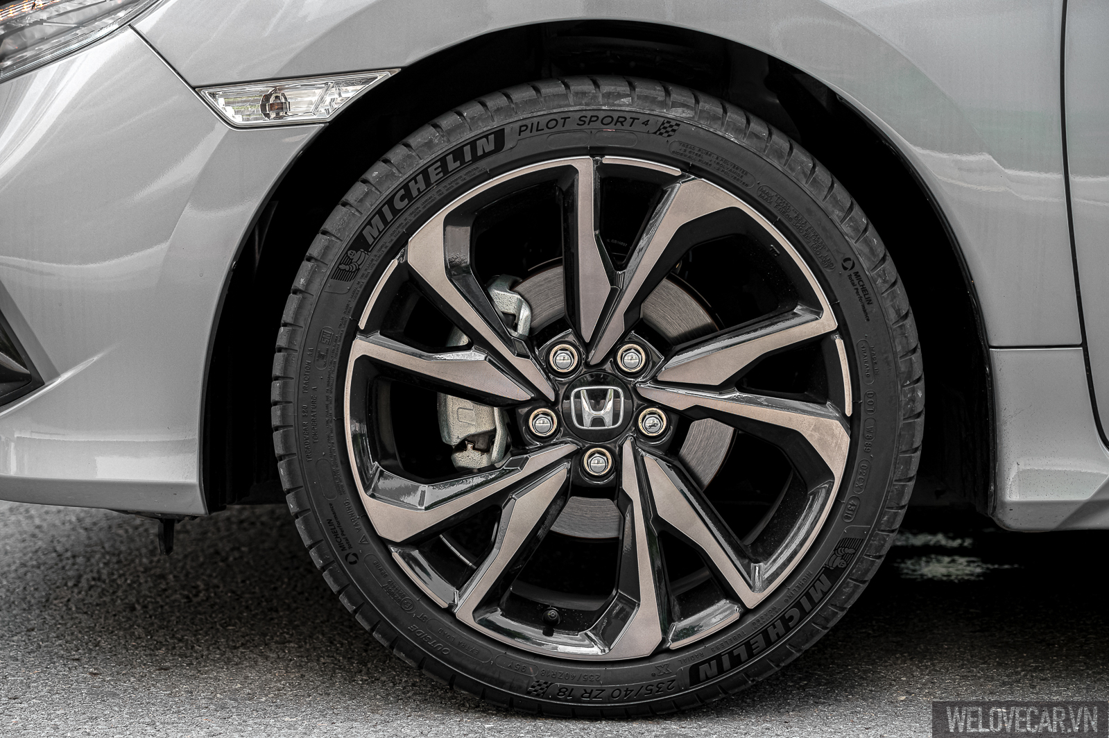 Những trải nghiệm mới Honda Civic RS: mạnh mẽ, đam mê và đầy khác biệt - 18