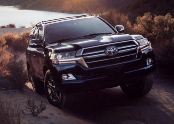 Toyota Land Cruiser 2020 phiên bản "di sản" kỷ niệm sự khởi đầu vào thị trường Mỹ - 1