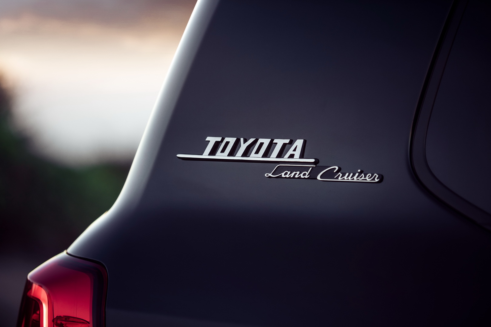 Toyota Land Cruiser 2020 phiên bản "di sản" kỷ niệm sự khởi đầu vào thị trường Mỹ - 3
