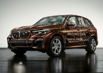 BMW X5 Protection VR6 - SUV bọc thép hạng sang - 04