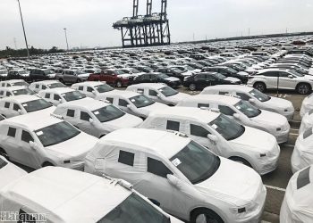 TPHCM: Ô tô nhập khẩu trong tháng 8 giảm sâu