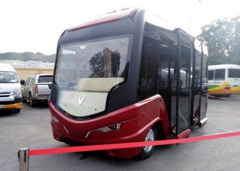 Lộ diện xe bus gắn logo Vinfast với thiết kế hiện đại như phim viễn tưởng - 1