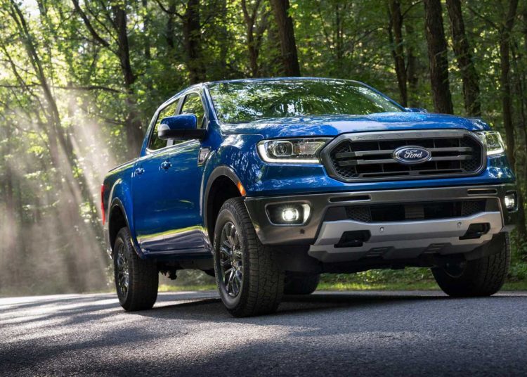 Ford Ranger thế hệ mới sẽ trang bị động cơ xăng và dầu V6 - 4