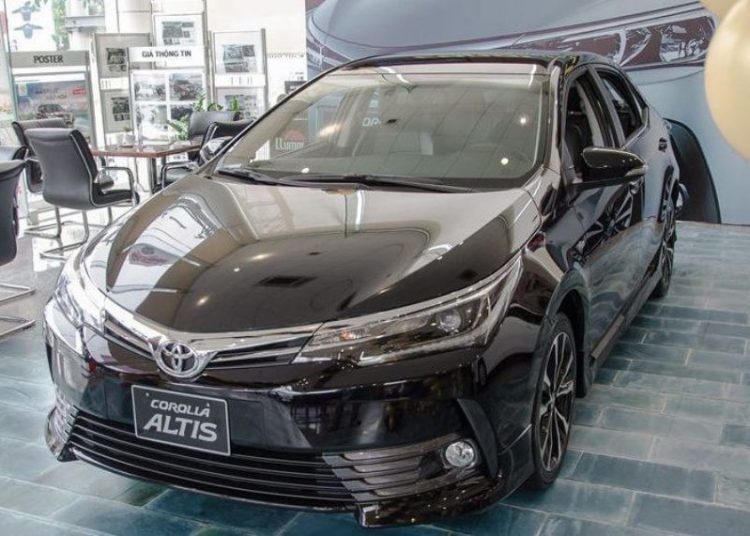 Chương trình ưu đãi khi mua xe Toyota Corolla Altis, Fortuner và Innova trong tháng 9 - 1