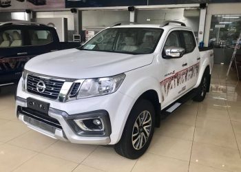 Những thay đổi trên Nissan Navara EL A-IVI mới ra mắt tại Việt Nam - 1