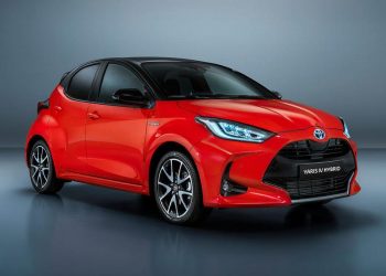 Toyota Yaris 2020 lộ diện thiết kế hoàn toàn mới - 2