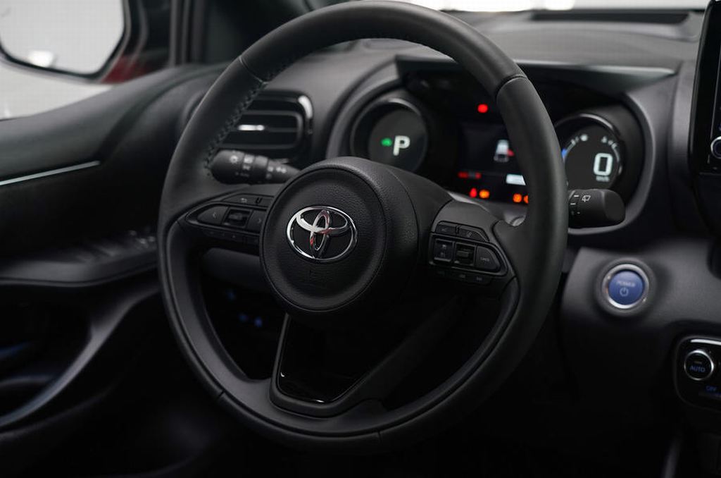 Toyota Yaris 2020 lộ diện thiết kế hoàn toàn mới - 6