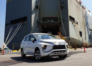 Hơn 800 xe Mitsubishi Xpander cập cảng Hải Phòng