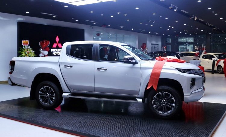 Bảng giá xe Mitsubishi mới cập nhật tháng 10-2019