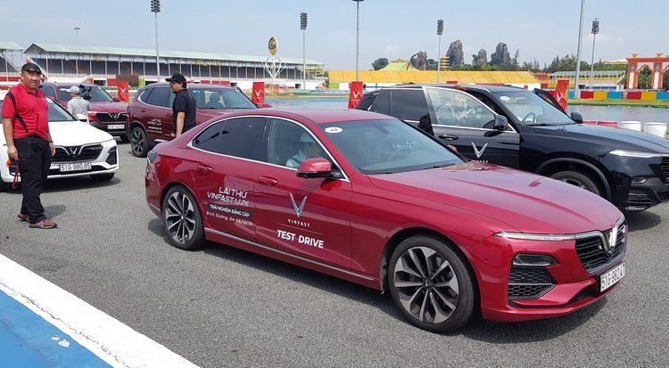 Chương trình Lái thử xe VinFast Lux tại Bình Dương từ 4 đến 6-10-2019